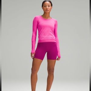 Sold Lulu lemon  sold out Wunder Train High-Rise Short 6"